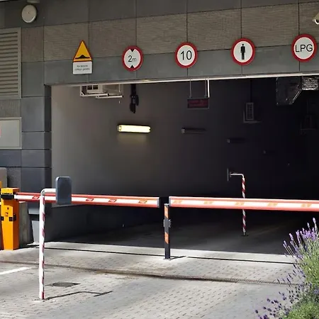 Gieldowa 4d - One Bedroom P&o Serviced ワルシャワ