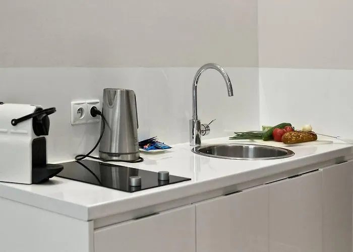 Gieldowa 4d - One Bedroom P&o Serviced شقة *